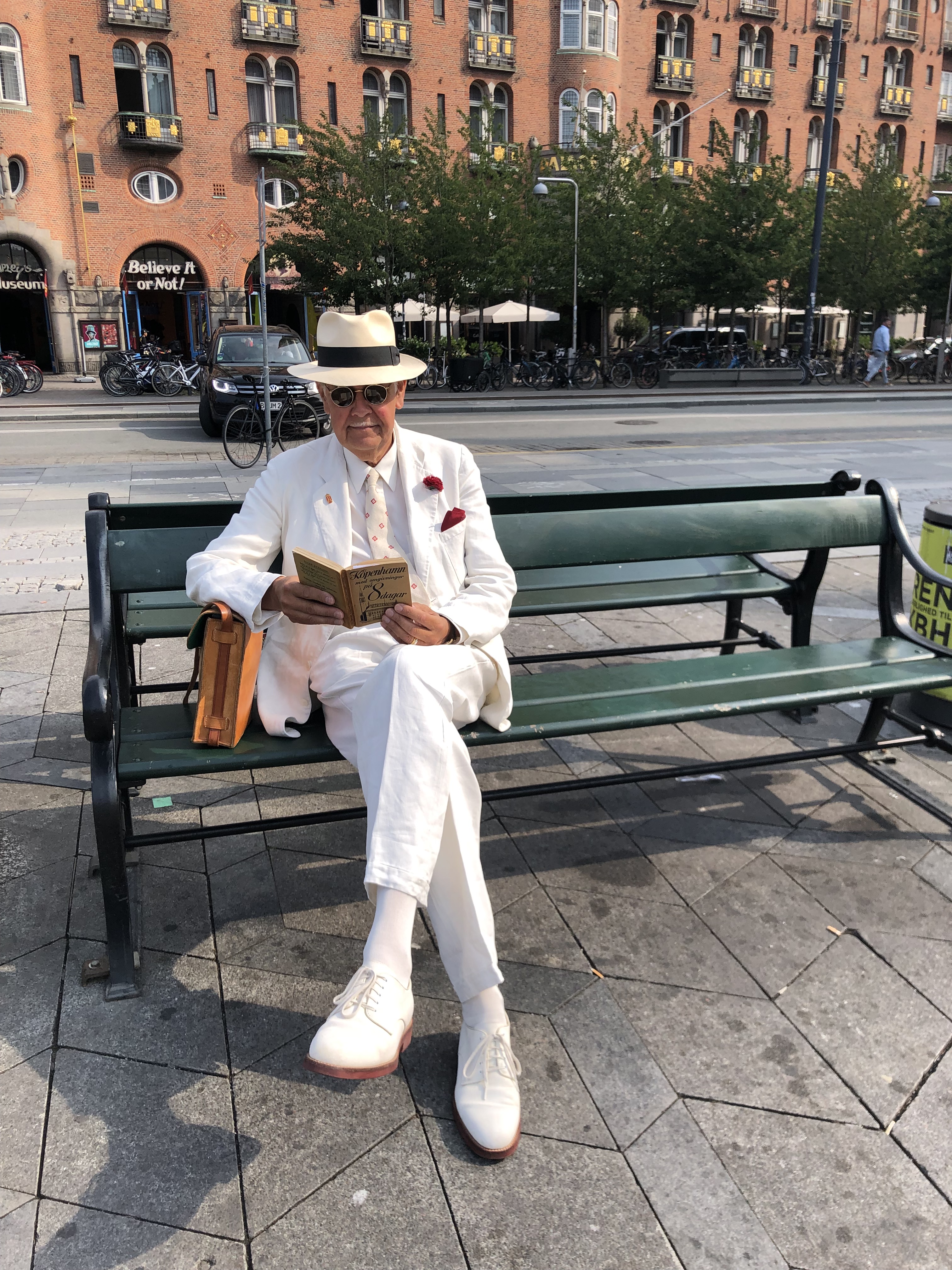 Kbh med Märta (33) IA läser